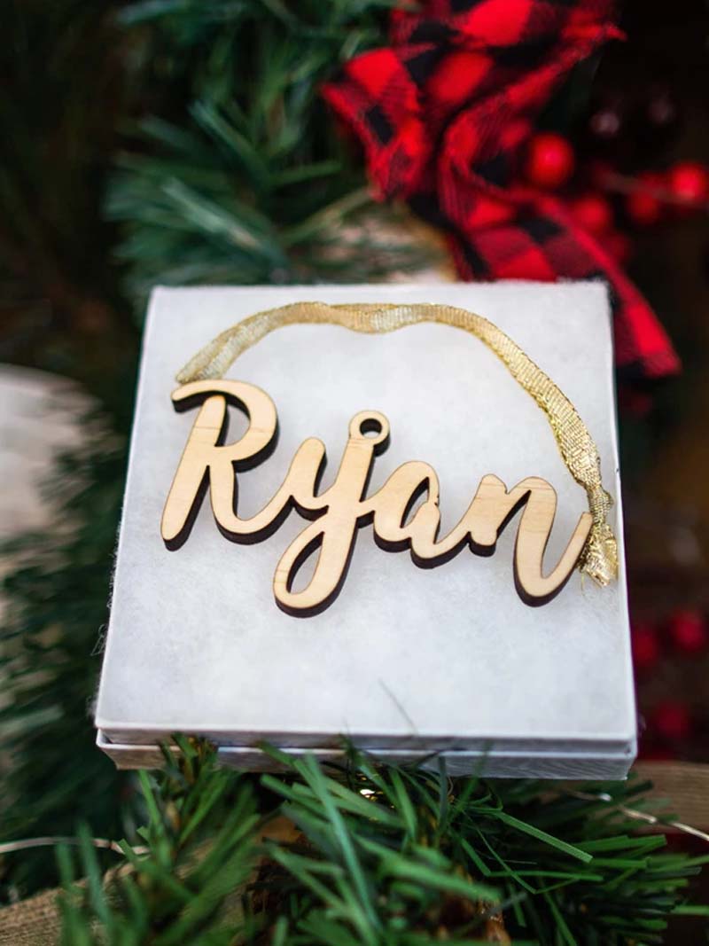 Custom Wood Name Ornament - Ryan Font